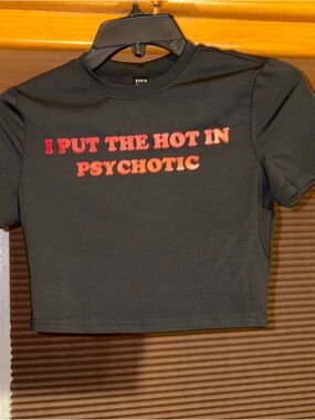 NWOT SHEIN Black And Red Cropped Shirt